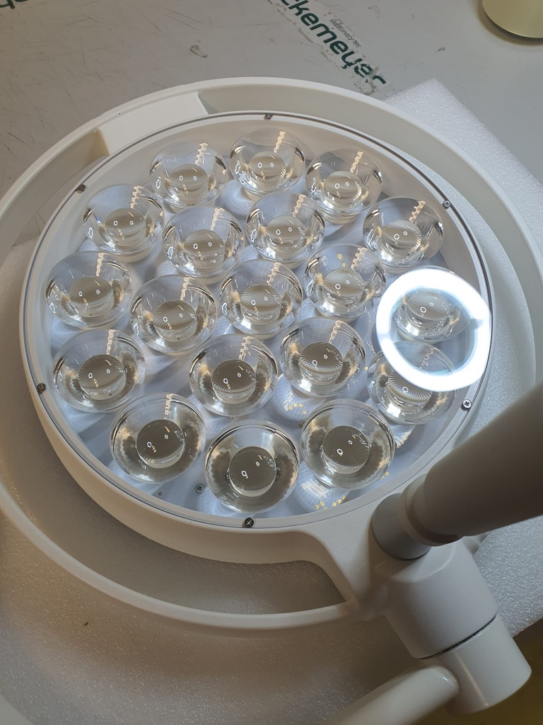 Leuchtenkörper Mach LED 130 PLUS - Der Artikel ist ohne Originalverpackung