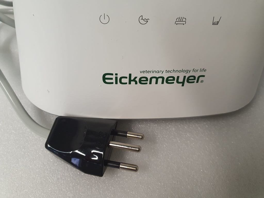 EickWarm H2O Wärmegerät für Kleintiere, SN: 202408131912018 - Der Artikel ist neu und in der Originalverpackung, jedoch ist der Netzstecker des Geräts schweizerisch.