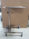 Instrumentenzureichtisch 40 x 60 cm, höhenverstellbar von 90 - 132 cm, mit 4 Rollen, rostfrei - Instrumententisch, bereits montiert, ohne Verpackung.